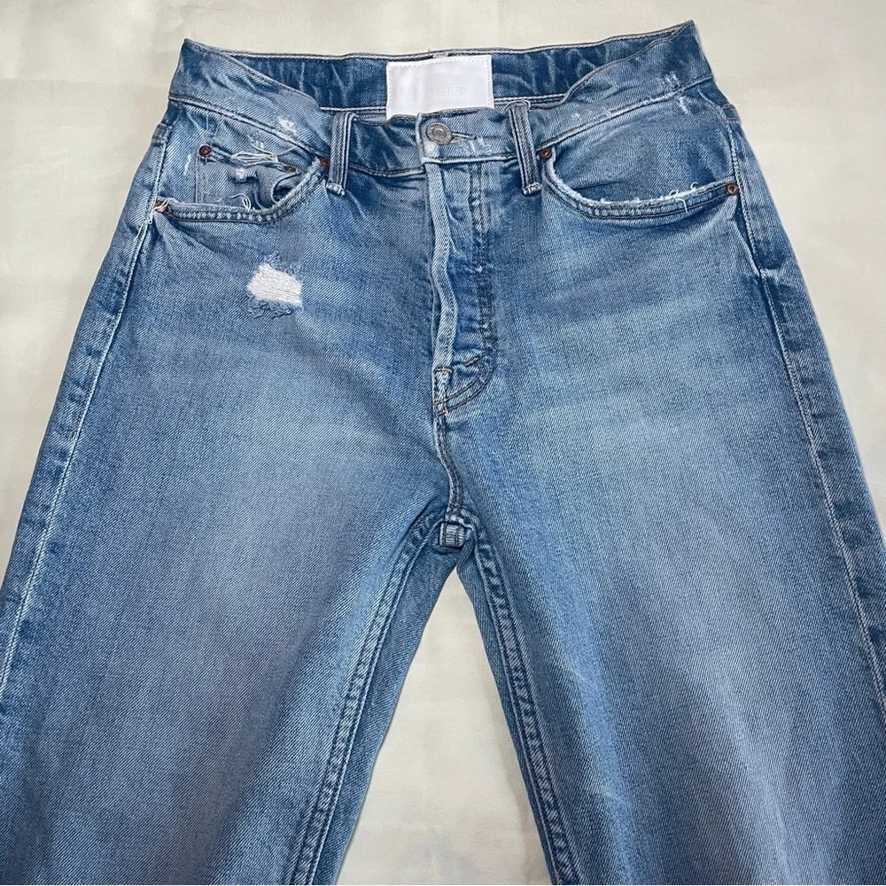 MOTHER- The Tomcat Distressed Jeans in Light Wash The Confession Size 25